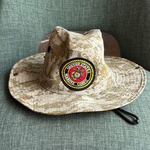 US Marines Digital Camo Military Hunter Hat Officially licensed chin strap EUC